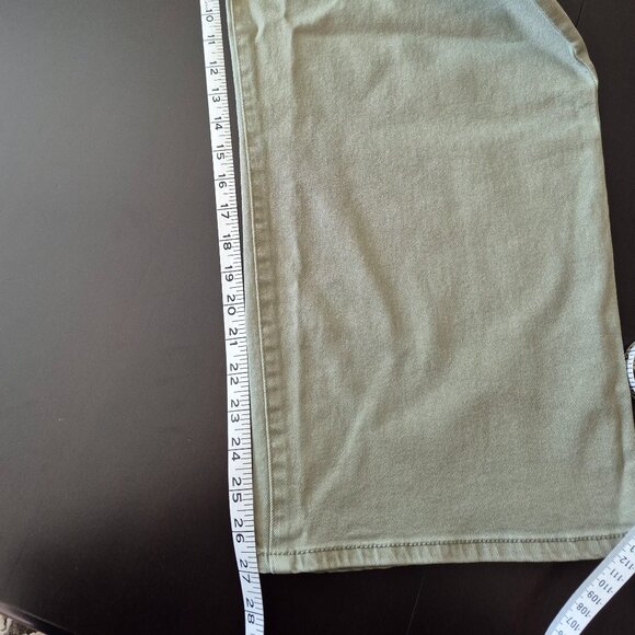 NWT Cropped Jeans - Picture 7 of 7